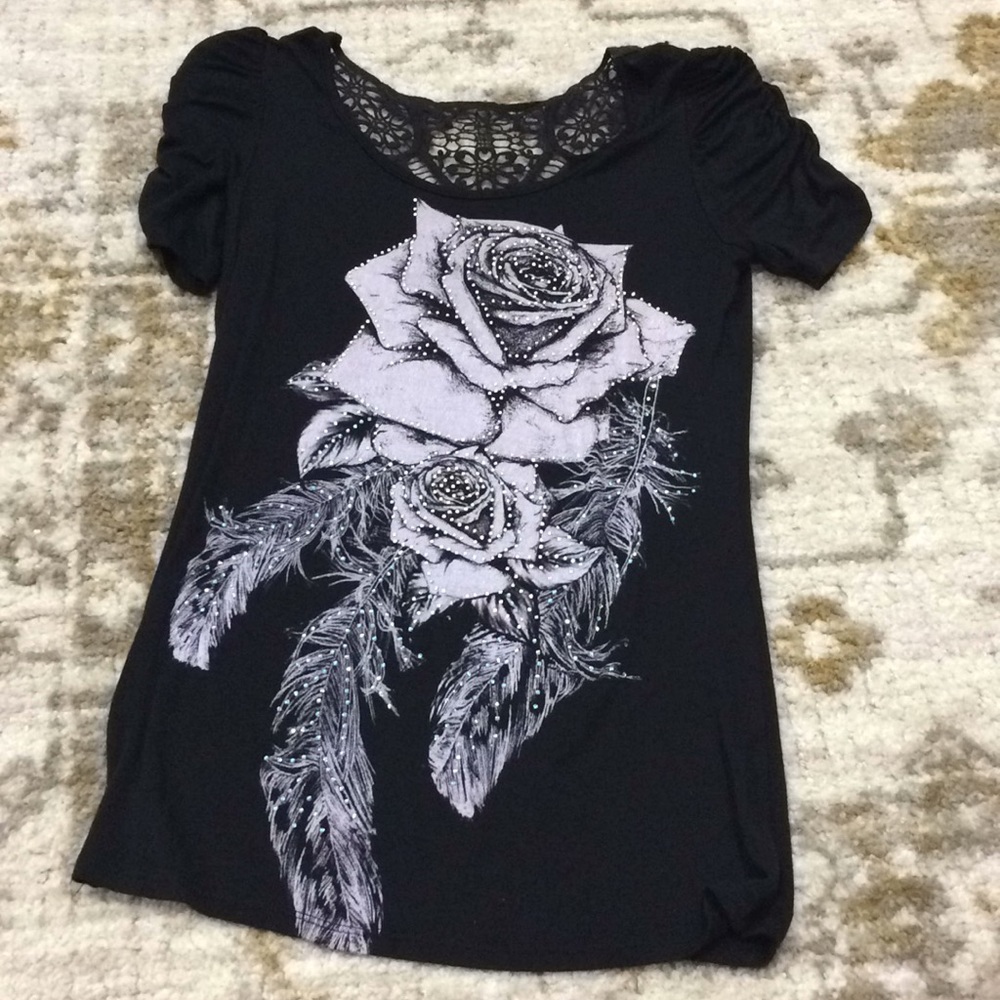 🚨SOLD🚨Black rhinestone blouse.
